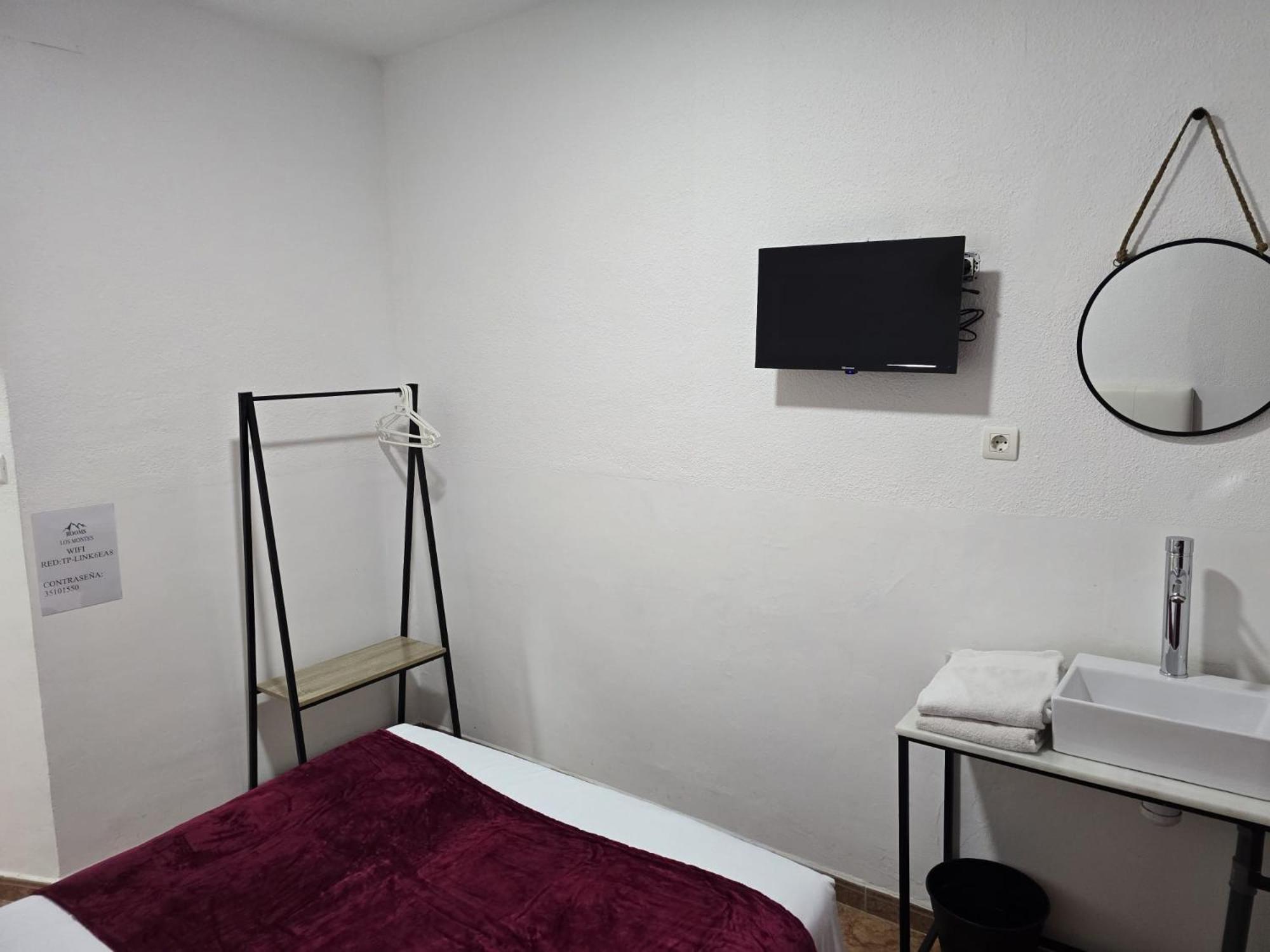 Rooms Los Montes — Fotos 2